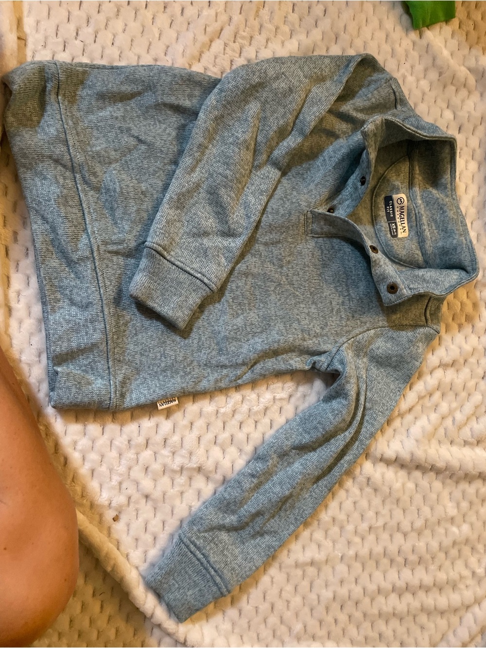 Magellan Outdoors Kids Heathered Light Blue Pullover Sweater